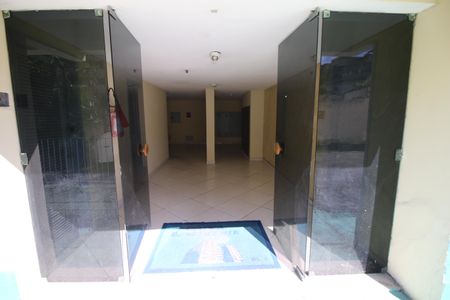 Apartamento à venda com 55m², 2 quartos e 1 vagaHall de entrada