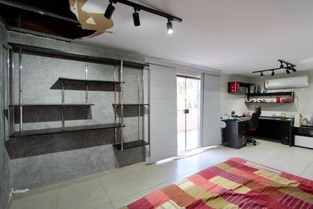 Casa de condomínio à venda com 720m², 5 quartos e 4 vagasSuíte 3