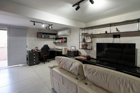 Casa de condomínio à venda com 720m², 5 quartos e 4 vagasSuíte 3