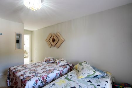 Casa de condomínio à venda com 720m², 5 quartos e 4 vagasQuarto 2