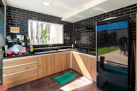 Casa de condomínio à venda com 720m², 5 quartos e 4 vagasChurrasqueira - Cozinha Gourmet