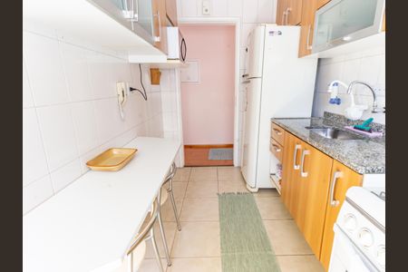 Apartamento à venda com 70m², 3 quartos e 2 vagasCozinha