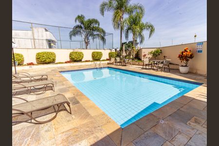 Apartamento à venda com 70m², 3 quartos e 2 vagasÁrea comum - Piscina