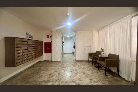 Apartamento para alugar com 64m², 2 quartos e sem vaga Apartamento para alugar com 64m², 2 quartos e sem vagaHall de entrada