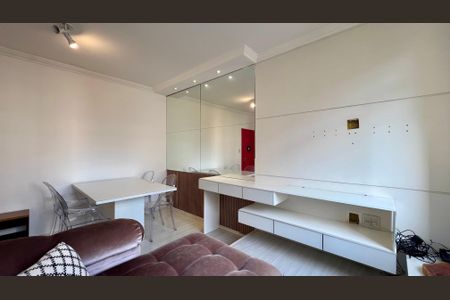 Apartamento para alugar com 64m², 2 quartos e sem vaga Apartamento para alugar com 64m², 2 quartos e sem vagaSala de TV