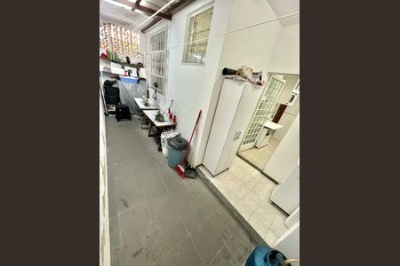 Casa à venda com 62m², 2 quartos e 1 vaga Casa à venda com 62m², 2 quartos e 1 vagaÁrea de Serviço