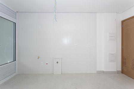 Apartamento para alugar com 81m², 2 quartos e 2 vagas Apartamento para alugar com 81m², 2 quartos e 2 vagasCozinha