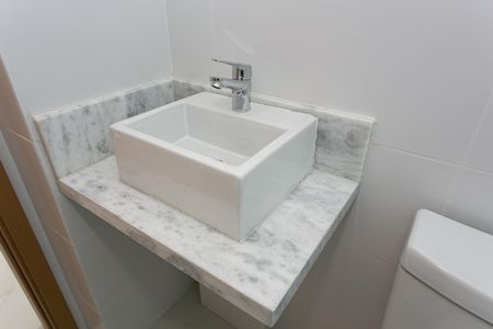 Apartamento para alugar com 81m², 2 quartos e 2 vagas Apartamento para alugar com 81m², 2 quartos e 2 vagasBanheiro da Suíte 2