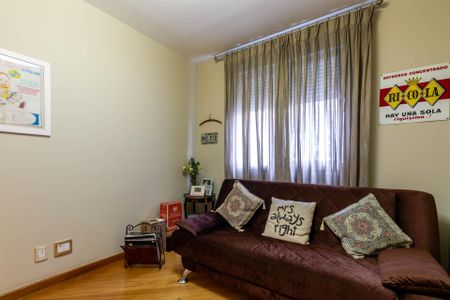 Apartamento à venda com 218m², 3 quartos e 4 vagasSuíte 2