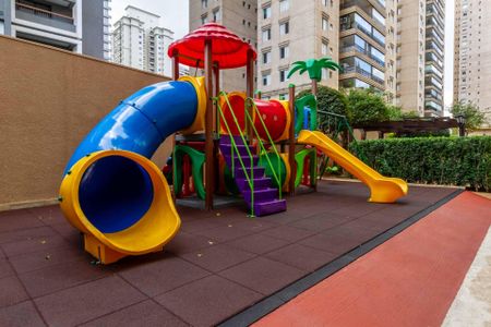 Apartamento à venda com 218m², 3 quartos e 4 vagasÁrea comum