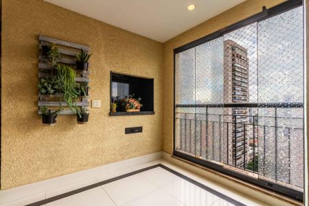 Apartamento à venda com 218m², 3 quartos e 4 vagasVaranda da Sala