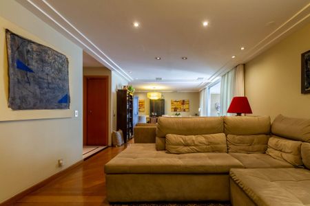 Apartamento à venda com 218m², 3 quartos e 4 vagasSala