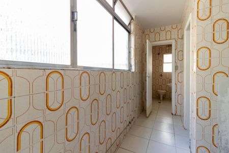 Apartamento à venda com 134m², 3 quartos e 1 vagaÁrea de Serviço