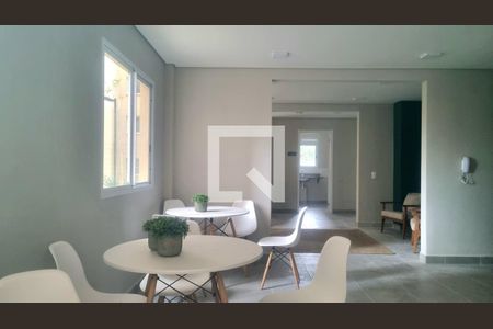 Apartamento à venda com 33m², 2 quartos e sem vaga Apartamento à venda com 33m², 2 quartos e sem vagaÁrea comum