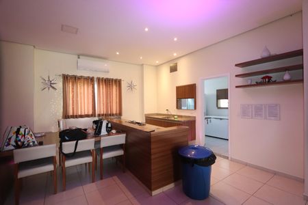 Apartamento à venda com 64m², 3 quartos e 1 vagaÁrea comum - Salão de festas