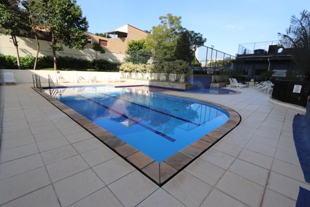 Apartamento à venda com 64m², 3 quartos e 1 vagaÁrea comum - Piscina
