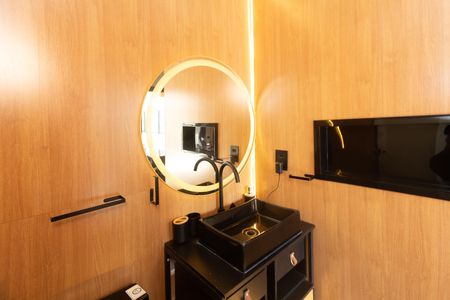 Apartamento à venda com 57m², 1 quarto e 1 vaga Apartamento à venda com 57m², 1 quarto e 1 vagaBanheiro
