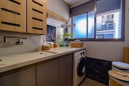 Apartamento à venda com 84m², 3 quartos e 1 vagaÁrea de Serviço