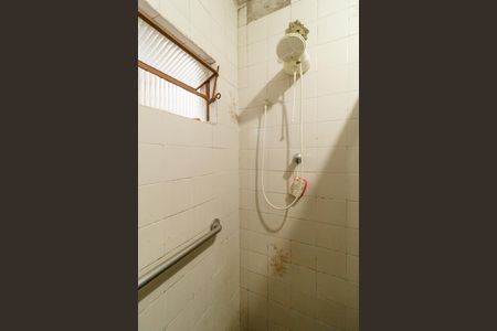 Casa à venda com 260m², 1 quarto e 2 vagasBanheiro