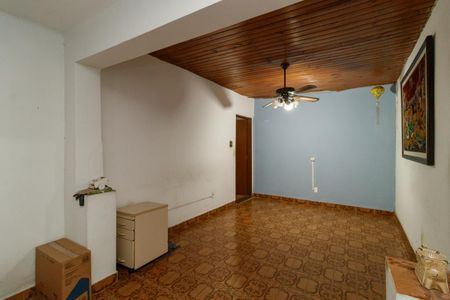 Casa à venda com 260m², 1 quarto e 2 vagasSala