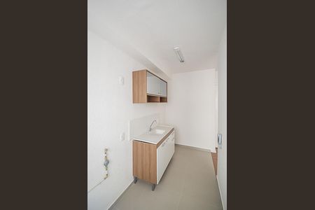 Apartamento à venda com 42m², 2 quartos e sem vaga Apartamento à venda com 42m², 2 quartos e sem vagaCozinha e Área de Serviço