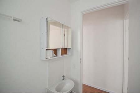 Apartamento à venda com 42m², 2 quartos e sem vaga Apartamento à venda com 42m², 2 quartos e sem vagaBanheiro