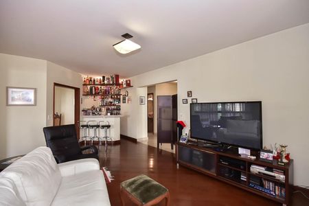 Apartamento à venda com 285m², 4 quartos e 4 vagas Apartamento à venda com 285m², 4 quartos e 4 vagasSala