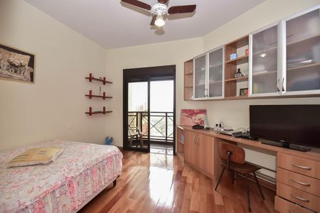 Apartamento à venda com 285m², 4 quartos e 4 vagas Apartamento à venda com 285m², 4 quartos e 4 vagasSuíte 1