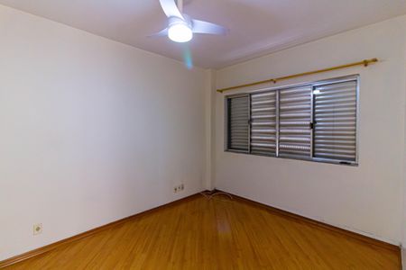 Apartamento à venda com 89m², 2 quartos e 1 vagaQuarto 2