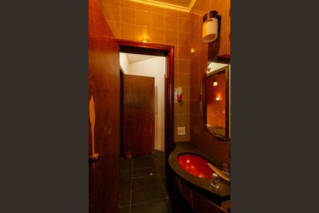 Casa para alugar com 530m², 4 quartos e 3 vagas Casa para alugar com 530m², 4 quartos e 3 vagasLavabo