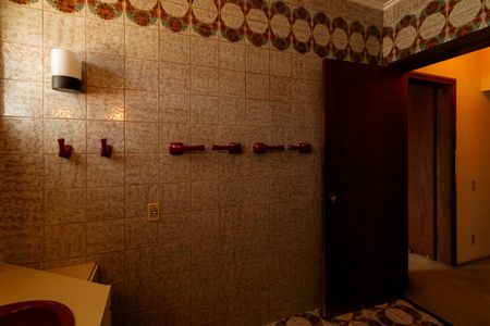 Casa para alugar com 530m², 4 quartos e 3 vagas Casa para alugar com 530m², 4 quartos e 3 vagasBanheiro