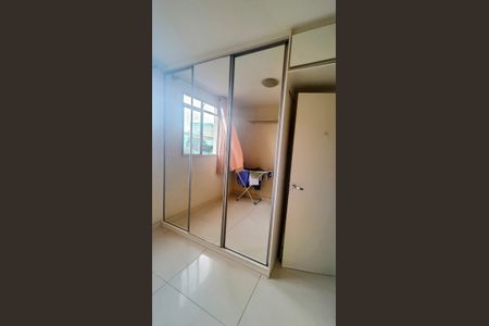 Apartamento à venda com 44m², 2 quartos e 1 vagaQuarto 2