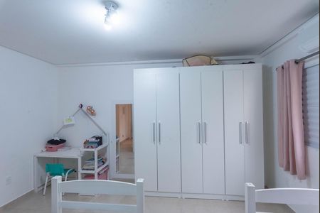 Quarto 1 de casa à venda com 3 quartos, 250m² em Jardim São Fernando, Campinas