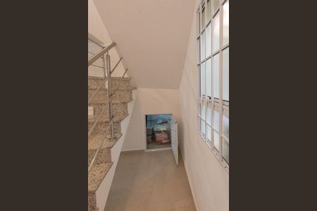 Armário-Escada de casa à venda com 3 quartos, 250m² em Jardim São Fernando, Campinas