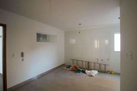 Apartamento à venda com 48m², 2 quartos e sem vagaSala/Cozinha/Área de serviço