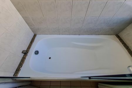 Apartamento para alugar com 100m², 3 quartos e 2 vagasBanheiro