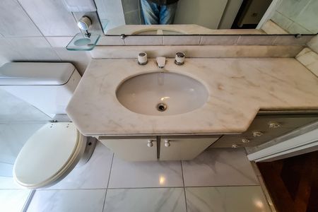 Apartamento para alugar com 100m², 3 quartos e 2 vagasBanheiro 2