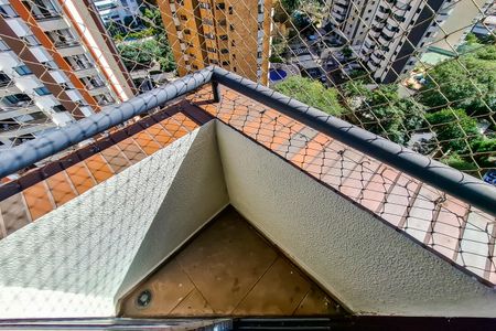 Apartamento para alugar com 100m², 3 quartos e 2 vagasVaranda do Quarto 2