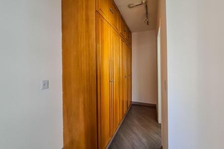 Apartamento para alugar com 100m², 3 quartos e 2 vagasCorredor