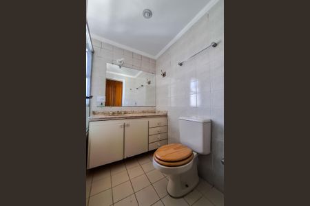 Apartamento para alugar com 100m², 3 quartos e 2 vagasBanheiro