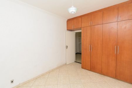 Casa para alugar com 360m², 4 quartos e 6 vagas Casa para alugar com 360m², 4 quartos e 6 vagasQuarto 2