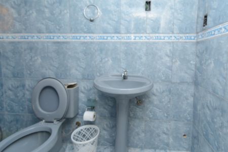 Casa para alugar com 360m², 4 quartos e 6 vagas Casa para alugar com 360m², 4 quartos e 6 vagasBanheiro Externo