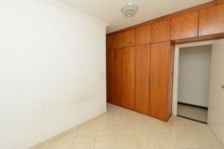 Casa para alugar com 360m², 4 quartos e 6 vagas Casa para alugar com 360m², 4 quartos e 6 vagasSuíte 1