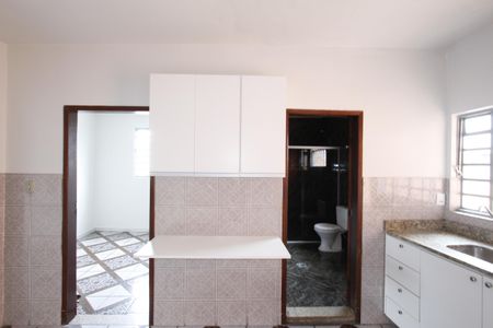 Casa para alugar com 70m², 2 quartos e sem vagaCozinha