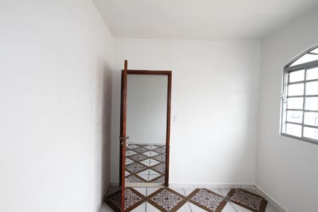 Casa para alugar com 70m², 2 quartos e sem vagaSala