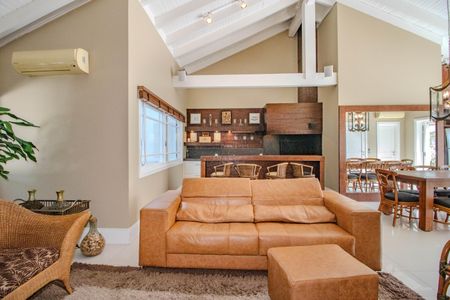 Casa de condomínio à venda com 559m², 3 quartos e 4 vagasEspaço Gourmet