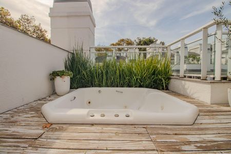 Casa de condomínio à venda com 559m², 3 quartos e 4 vagasVaranda do Espaço Gourmet