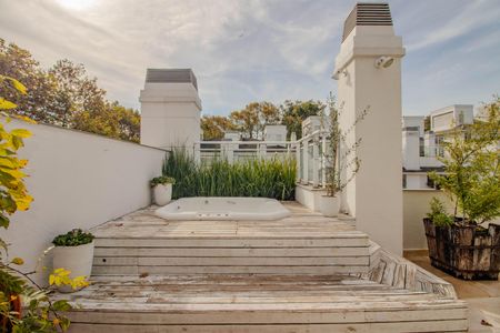 Casa de condomínio à venda com 559m², 3 quartos e 4 vagasVaranda do Espaço Gourmet