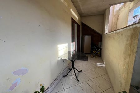 Casa à venda com 250m², 3 quartos e 1 vagaÁrea externa