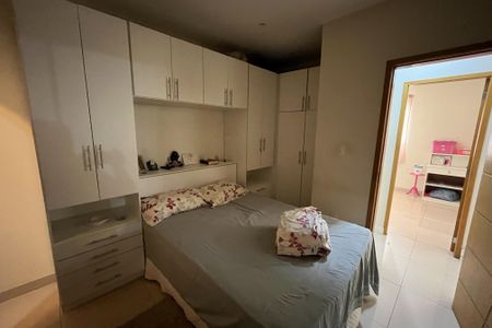 Casa à venda com 250m², 3 quartos e 1 vagaSuíte